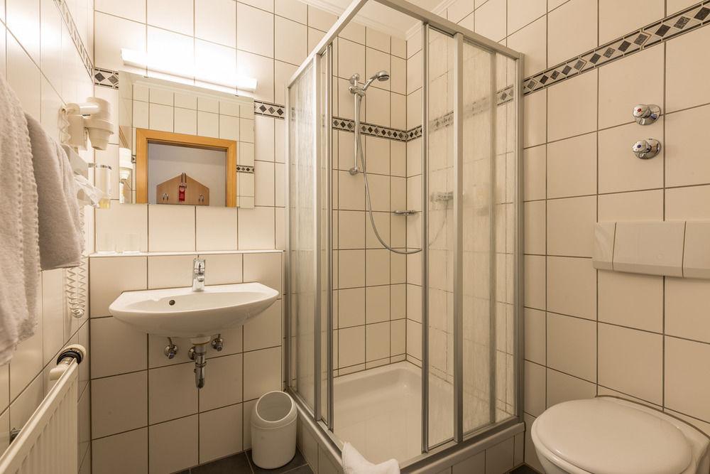 Residenz - Businesshotel بينسهايم المظهر الخارجي الصورة